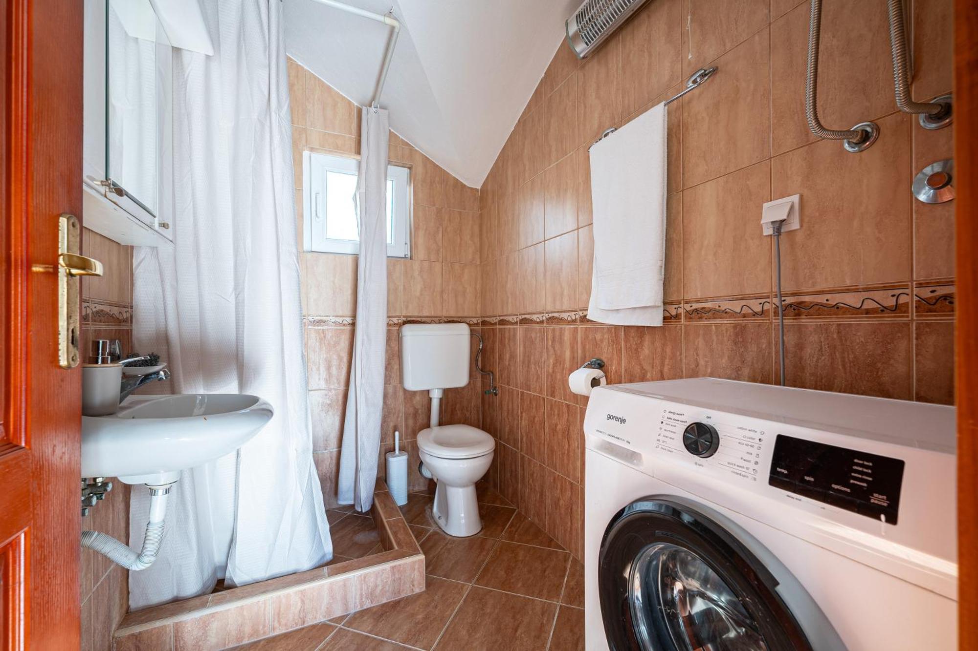 Vladivostok Apartments Tivat Bagian luar foto